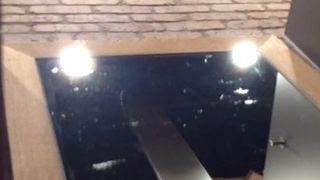 Две азиатки переодеваются в примерочной и светят своим нижним бельём на камеру